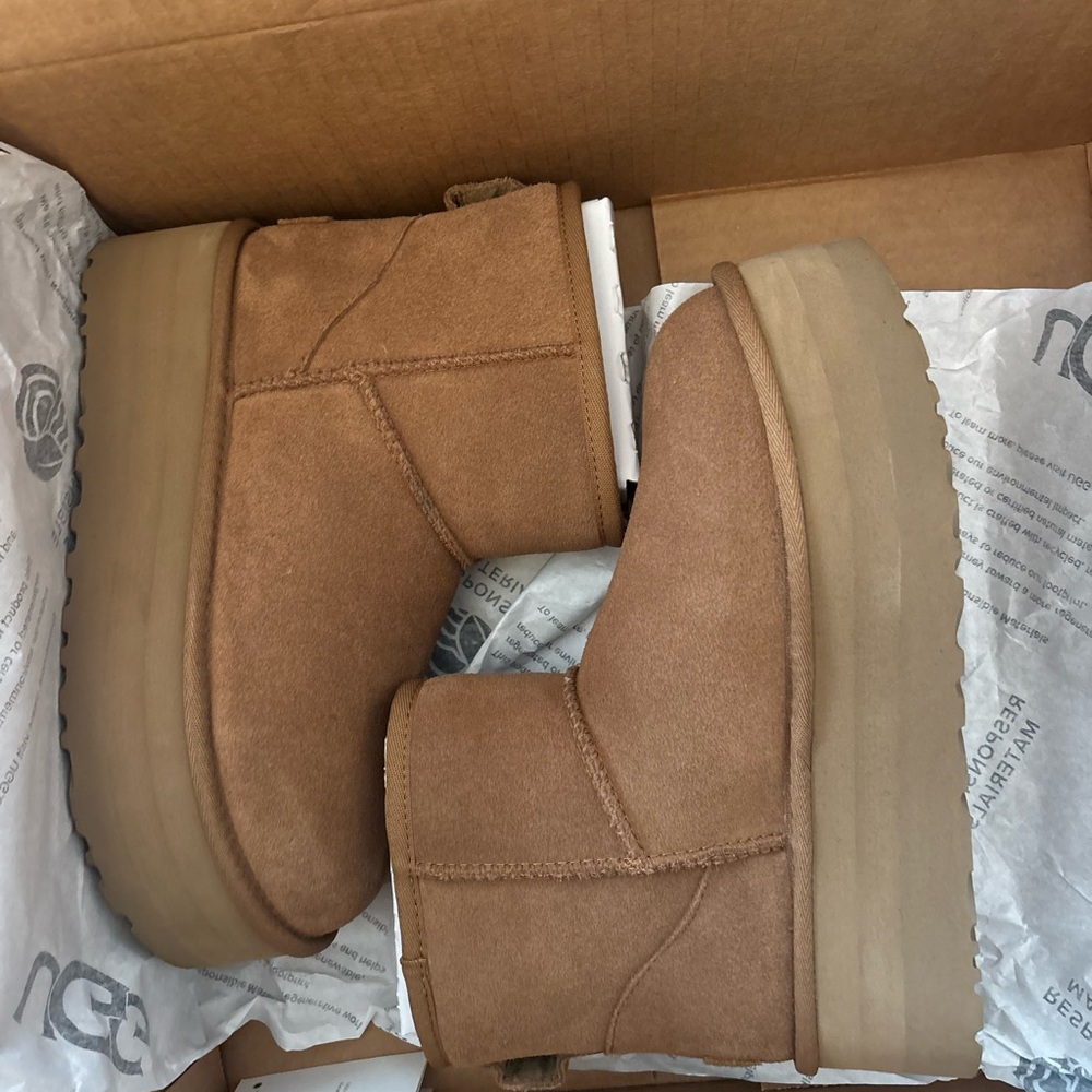 UGG Mini Brown Platform Ankle Boots size 7